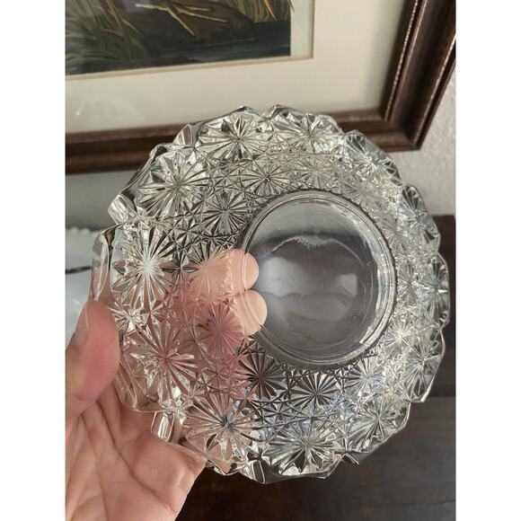 Vintage Midcentury Crystal Cut Glass Ashtray Starburst Pattern MCM Ashtray Heavy - Picture 3 of 4